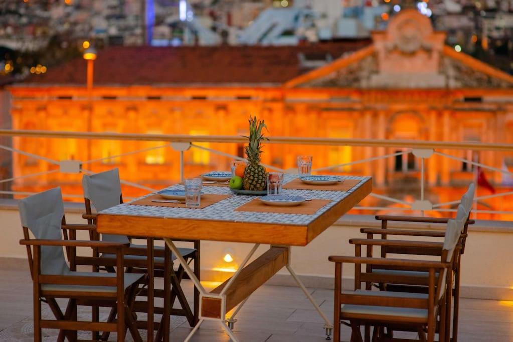 Waterfront Apartment By The Tram - Terrace With Dome & Golden Horn View In Fatih Istanbul Exterior foto