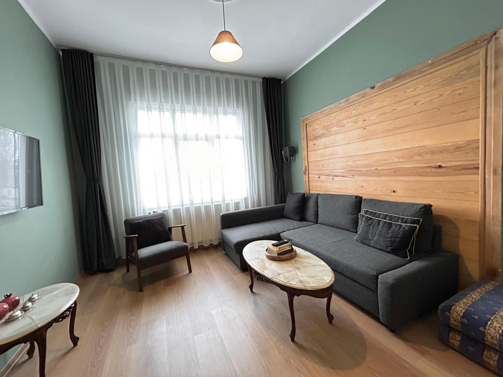Waterfront Apartment By The Tram - Terrace With Dome & Golden Horn View In Fatih Istanbul Exterior foto